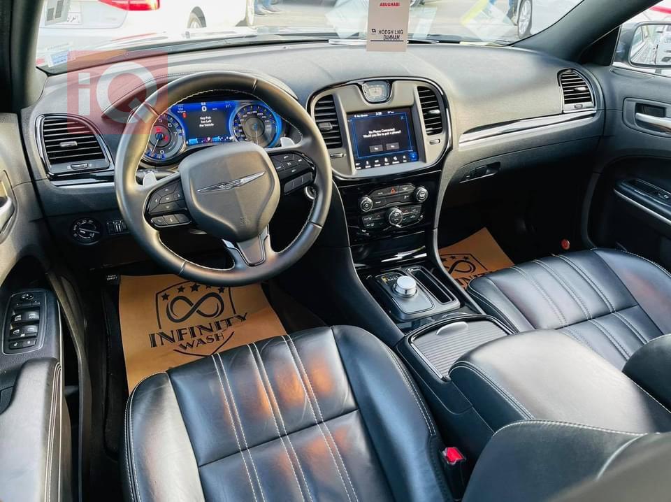 Chrysler 300